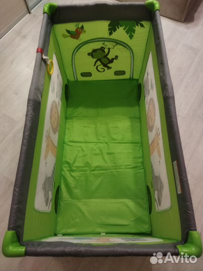 Манеж детский складной