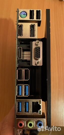 Материнская плата