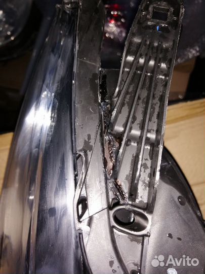 Фара правая Pajero Montero Sport с 2015