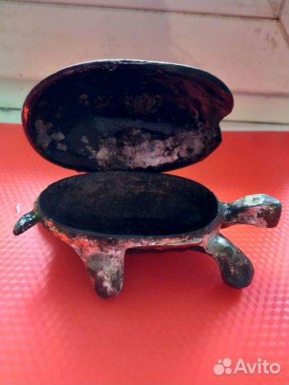 Пепельница