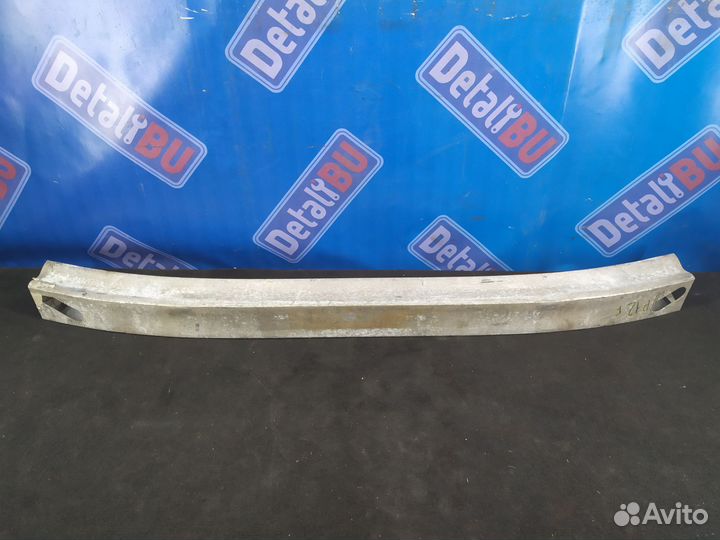 Усилитель переднего бампера Nissan Primera P12