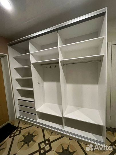 Шкафы купе с доставкой на заказ