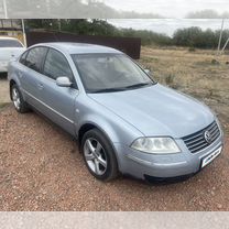 Volkswagen Passat 1.8 MT, 2001, 293 632 км, с пробегом, цена 410 000 руб.