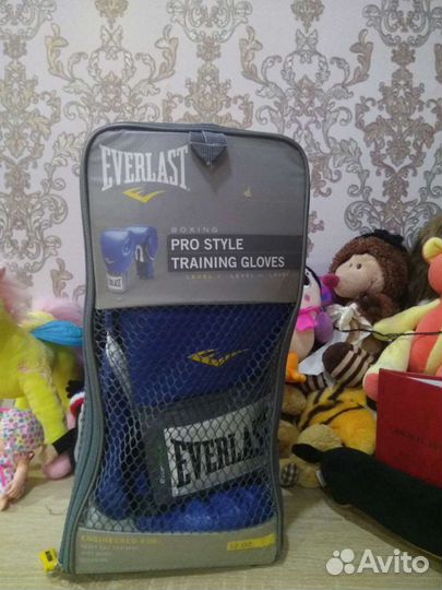 Перчатки боксерские Everlast
