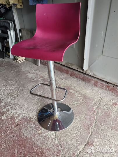 Барный стул