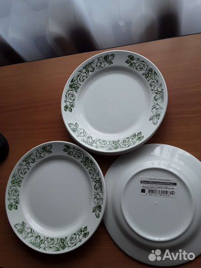 Тарелка новое четыре