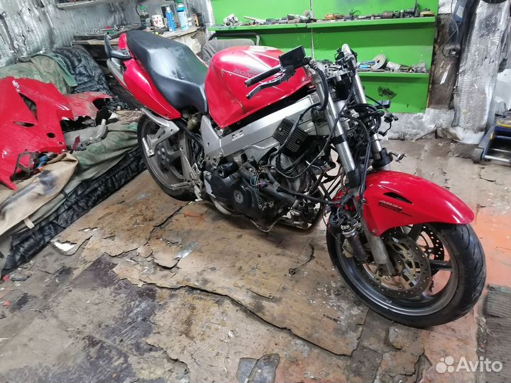 Honda 800