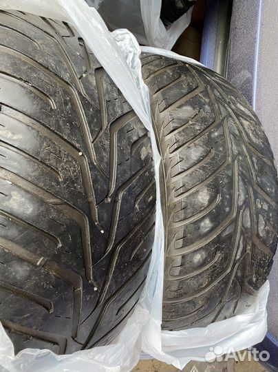 Hankook Ventus ST RH06 285/60 R18 116