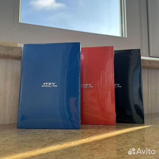 Альбом itzy - born TO BE (standard VER.)