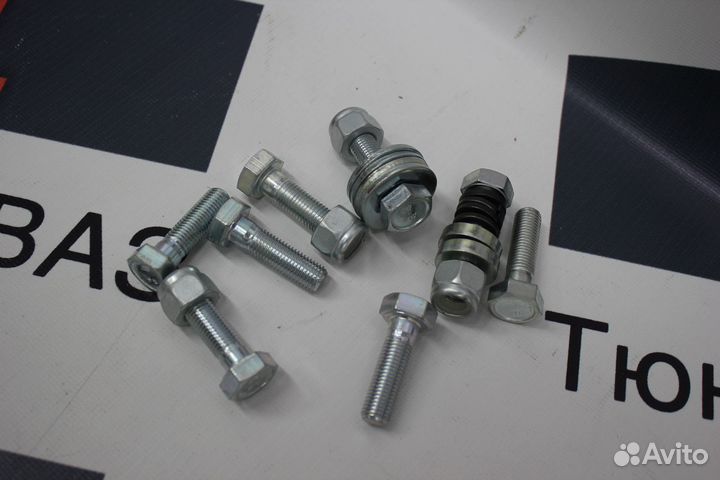 Планшайбы пдт под суппорт 2108 для Нивы с болтами