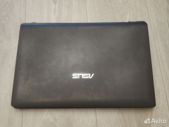 Ноутбук asus