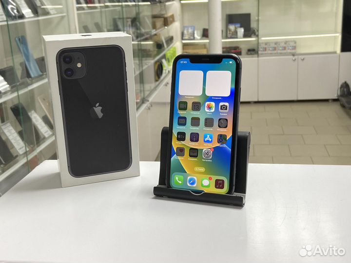 iPhone 11, 256 ГБ