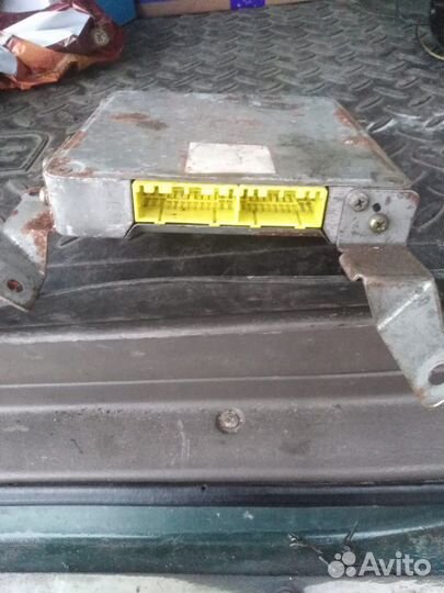 Эбу(мозги), дмрв от Мазда 323f 1,6