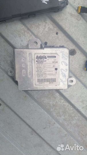 Блок управления AIR BAG Renault Megane 2