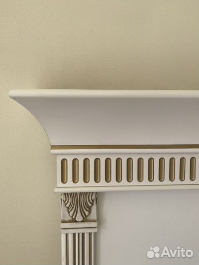 Экран настенный