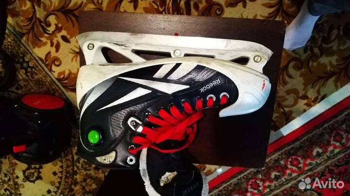 Коньки вратаря reebok 11k