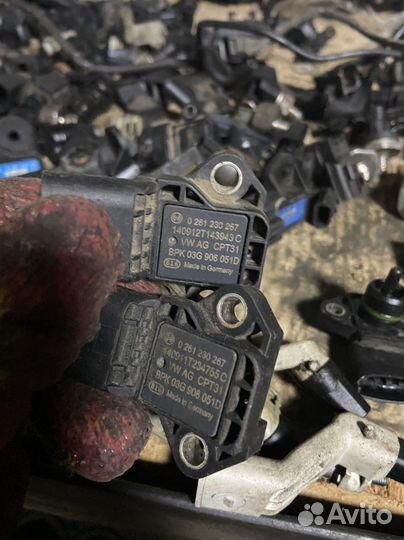 Датчик давления надува Audi Volkswagen Skoda 03890