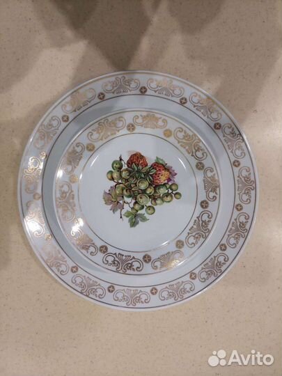 Набор тарелок и блюдо СССР (kahla, GDR