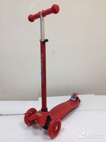 Самокат детский трехколесный