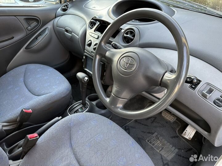 Toyota Vitz 1.0 AT, 2002, 266 000 км