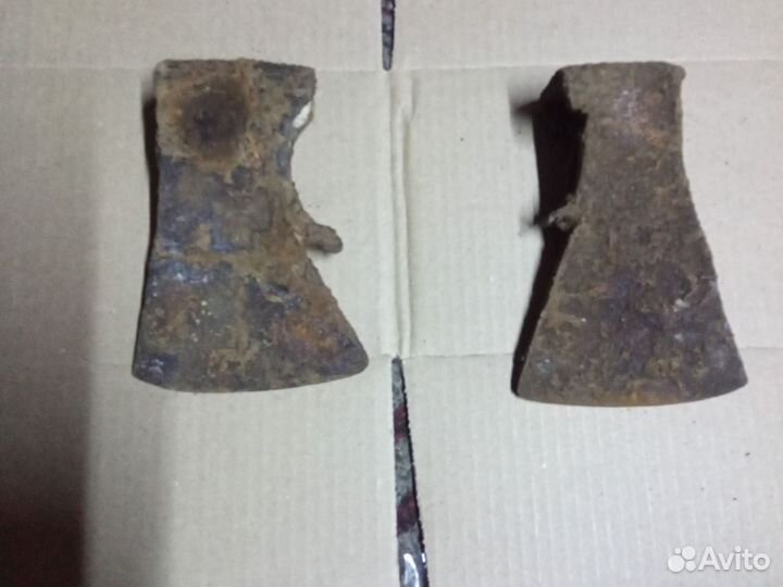 Топор ручной работы