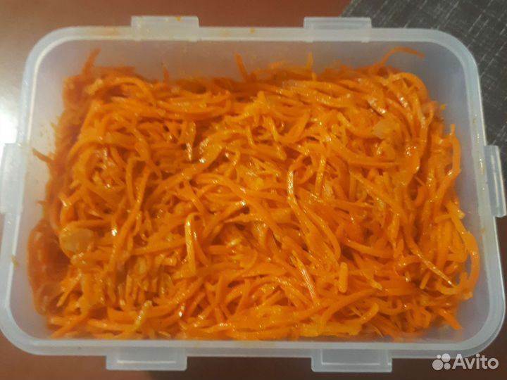 Квашеная капуста 3л,также есть морковь по корейск