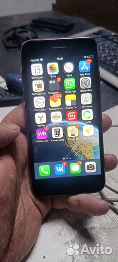 iPhone se2020 64gb red б/у