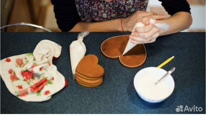 Художник по росписи пряников