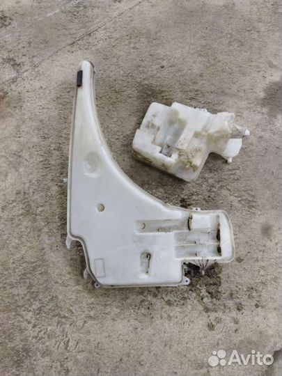 Бачок стеклоомывателя Бмв