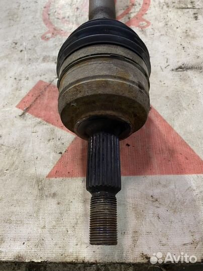 Привод левый АКПП Renault fluence/megane 3