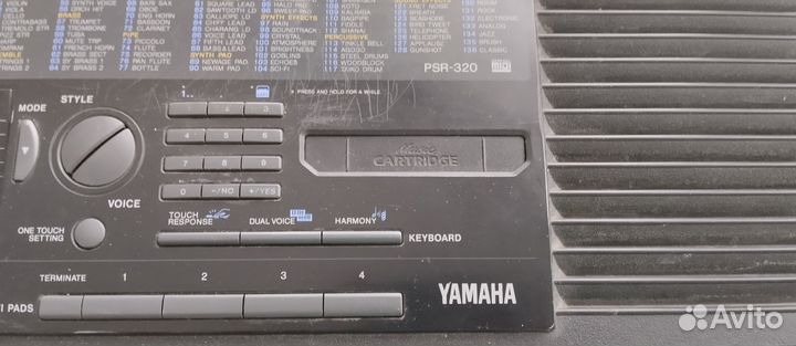 Синтезатор Yamaha PSR 320