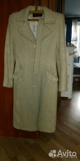 Пальто теплое демисезонное