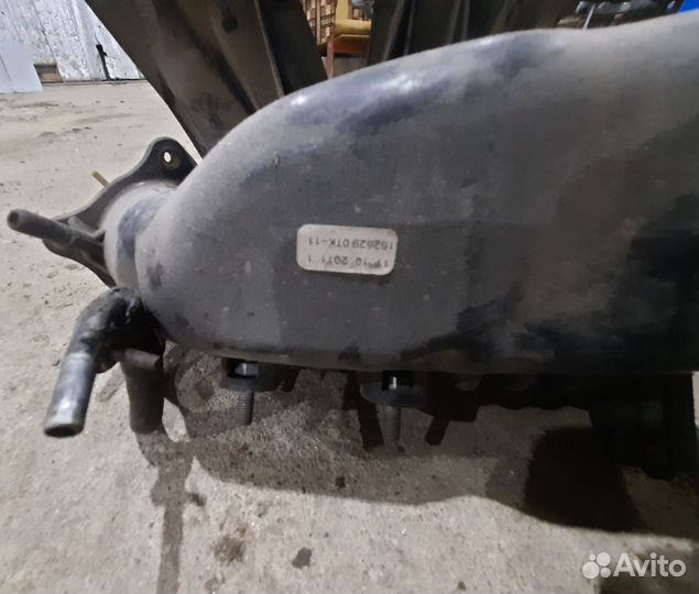 Впускной коллектор калина 1