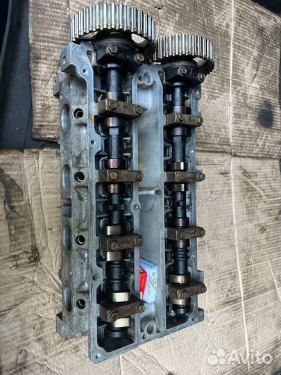 Головка блока цилиндров на Ford Focus гбц)
