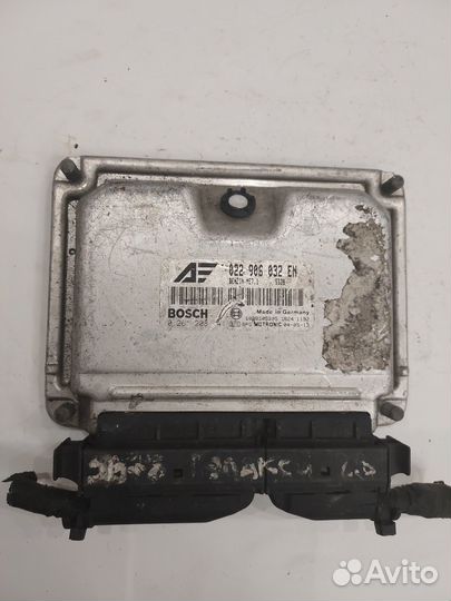 Блок управления двигателем VW 022906032EN