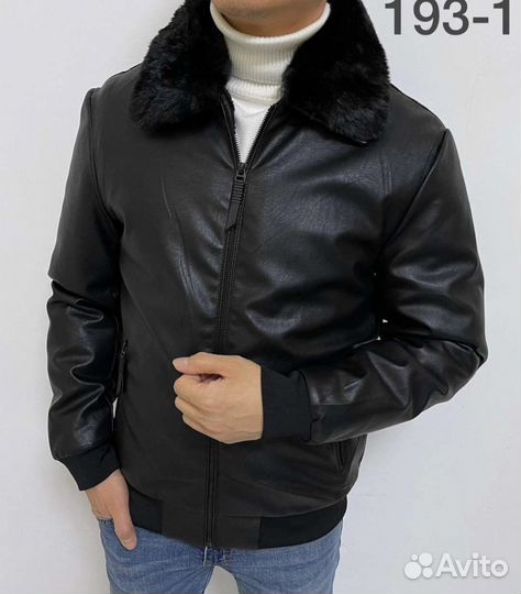 Куртка зимняя на меху, новая