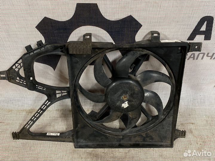 Вентилятор охлаждения радиатора Opel 24445190