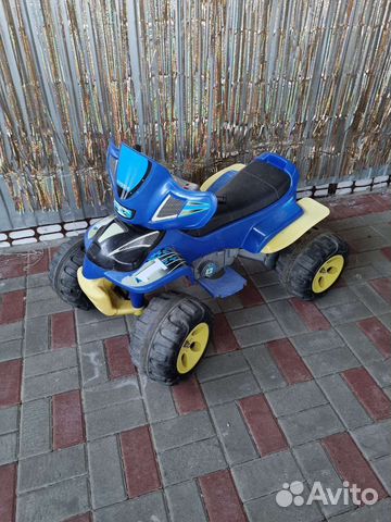 Детский квадроцикл на аккумуляторе 2шт