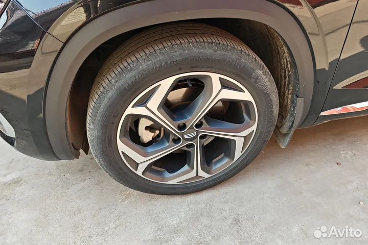 Geely Monjaro 2.0 AT, 2022, 32 000 км