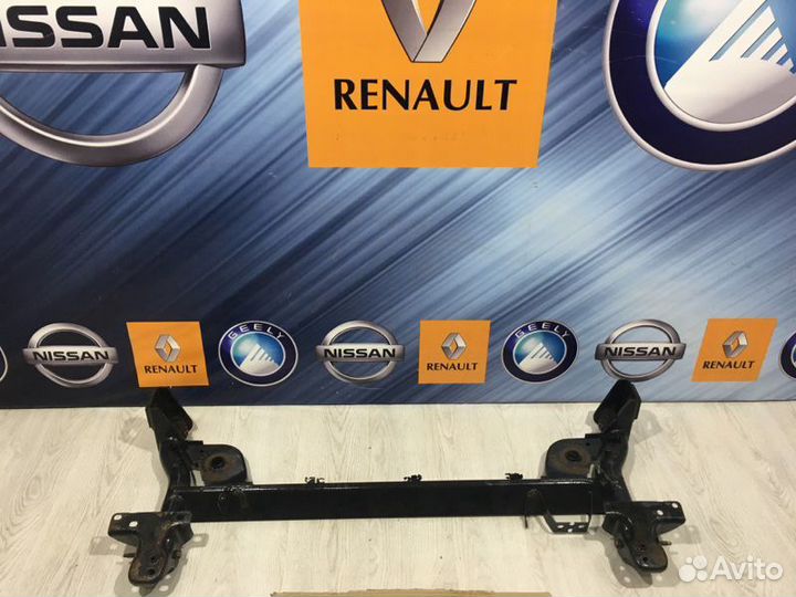 Балка подвески зад Renault symbol