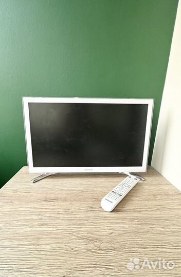 Телевизор маленький SMART tv 22'' samsung белый