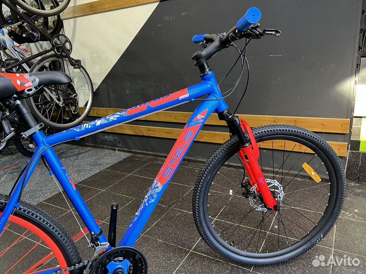 Велосипед горный Stels Navigator 500 MD