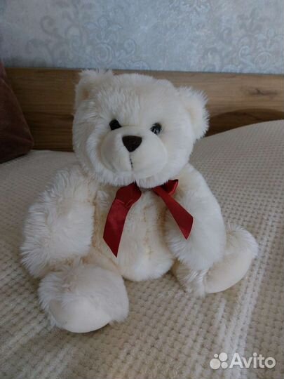 Плюшевый медведь