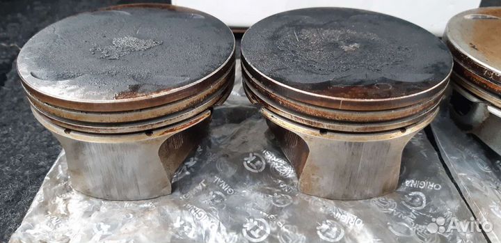 Поршни ваз 21126