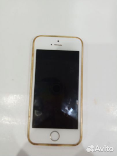 iPhone SE, 32 ГБ