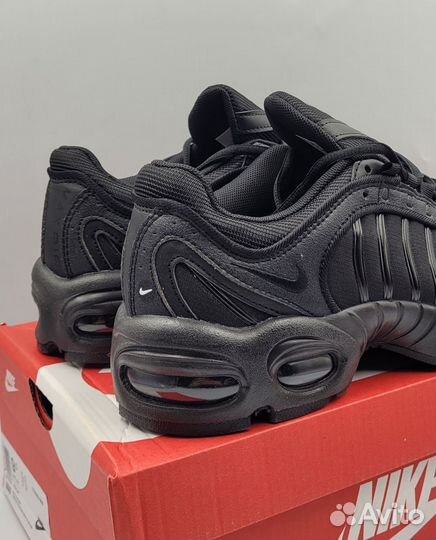 Кроссовки Nike Air Max Tailwind 4 (41-45)