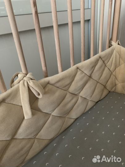 Бортики в детскую кроватку с косичкой