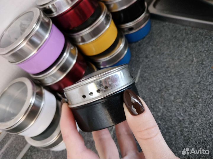 Набор банок для специй магнитные