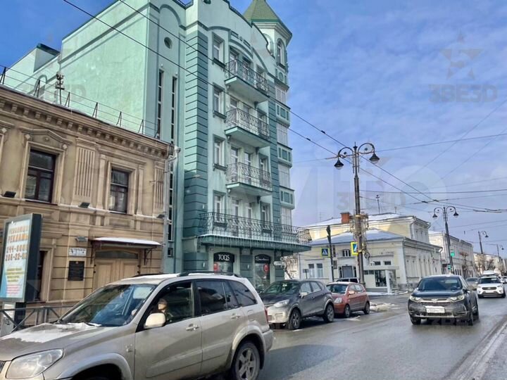 Цоколь с окнами на Куйбышева