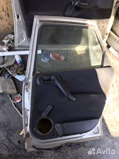 Двери Opel Vectra